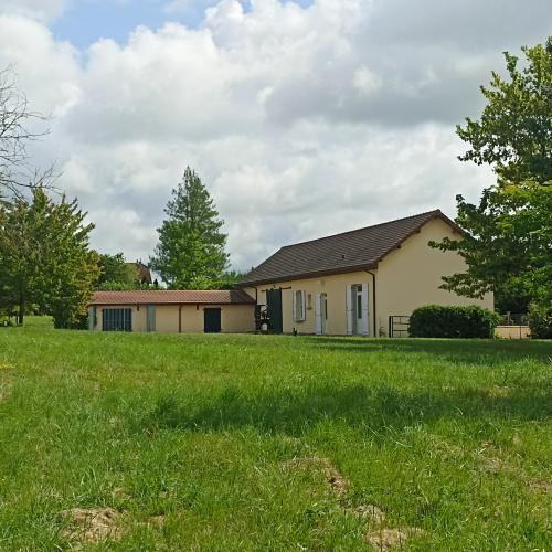  à vendre maison indépendant Cercy-la-Tour Nièvre 4