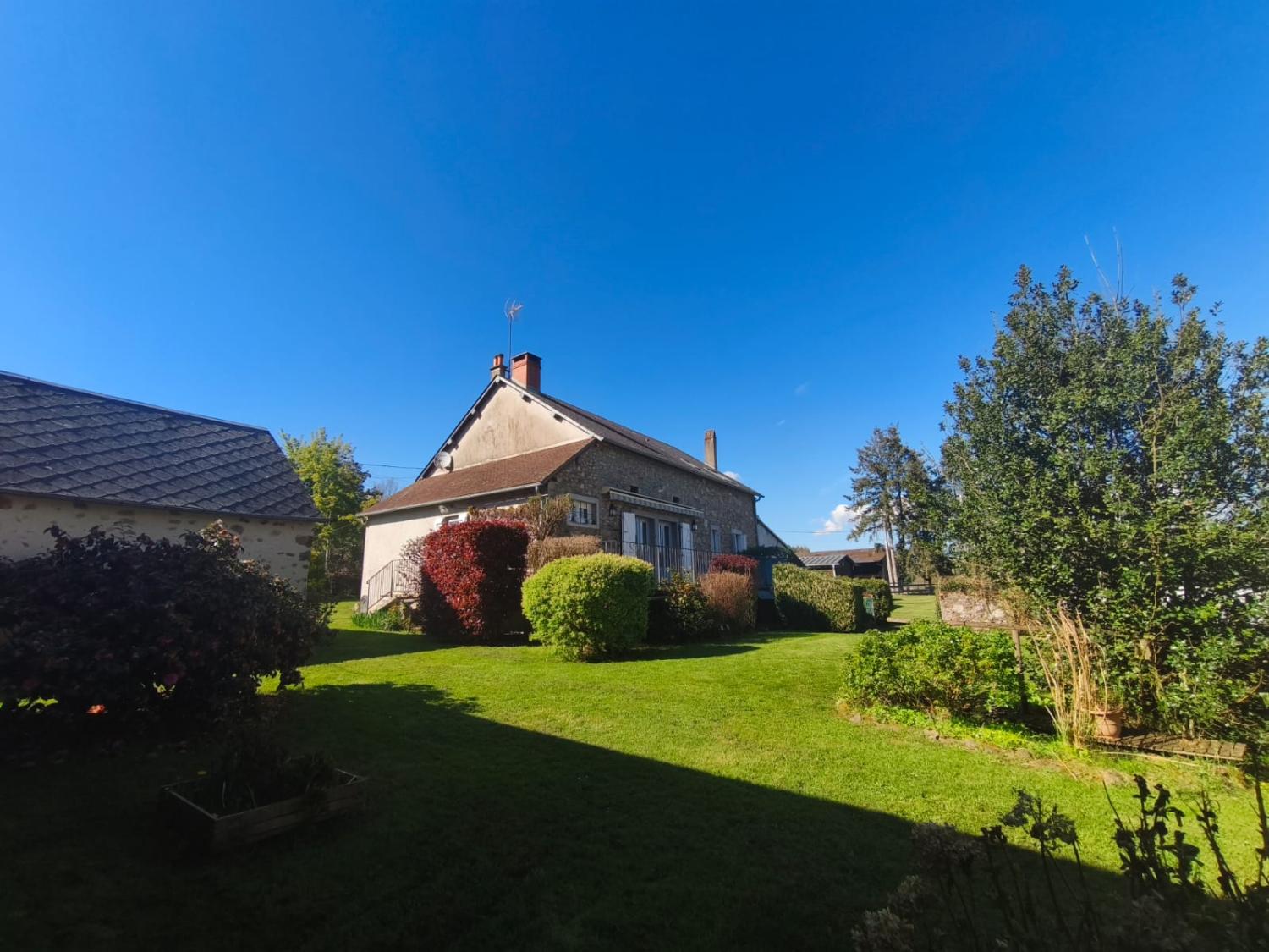  à vendre maison indépendant Dun-sur-Grandry Nièvre 3