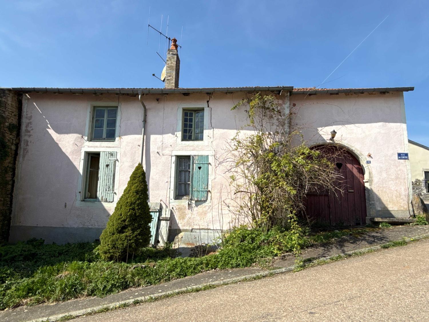  à vendre ferme de village Beaufremont Vosges 1