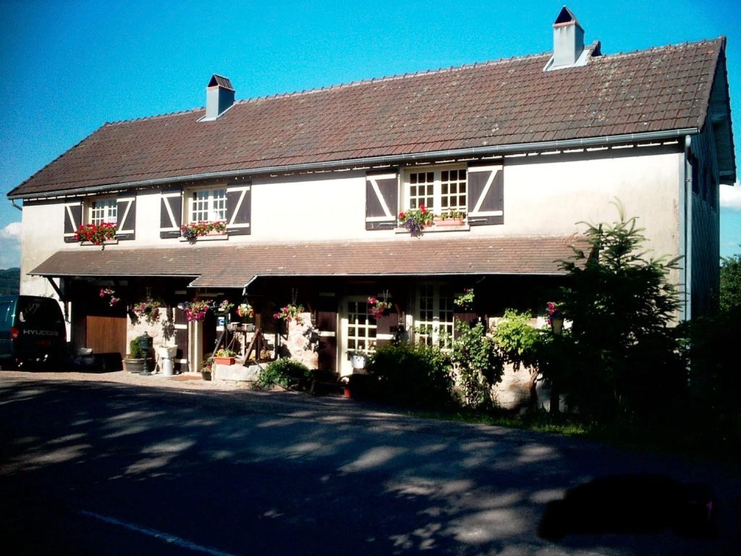  à vendre maison indépendant Montigny-en-Morvan Nièvre 1