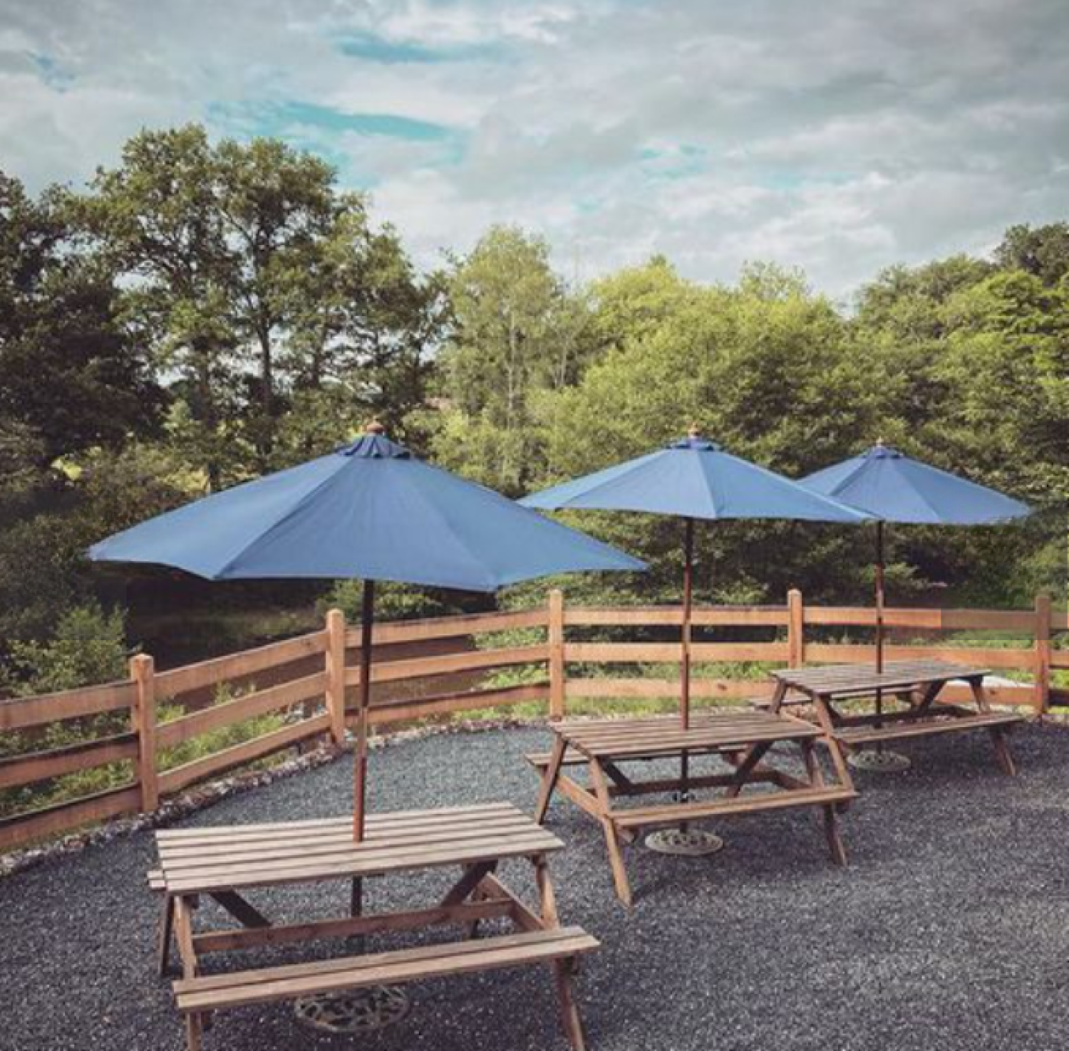  à vendre camping Condat-sur-Ganaveix Corrèze 12