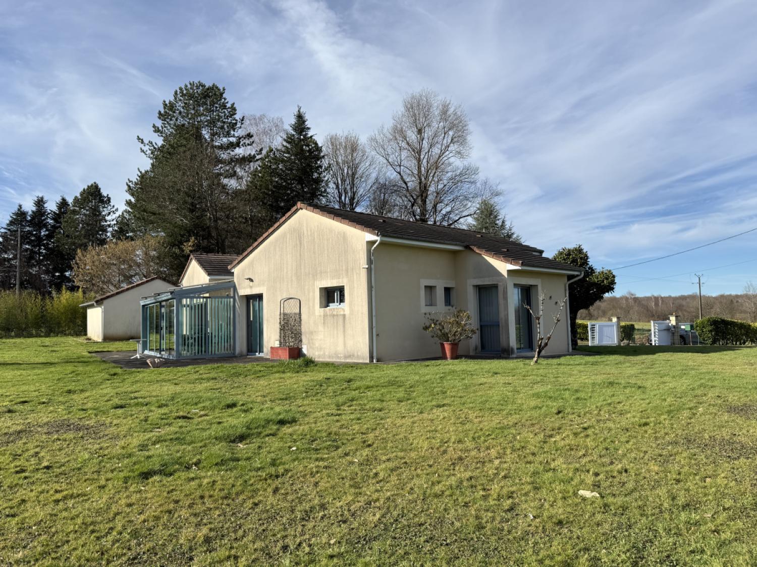  à vendre maison indépendant Saint-Pardoux-Corbier Corrèze 1