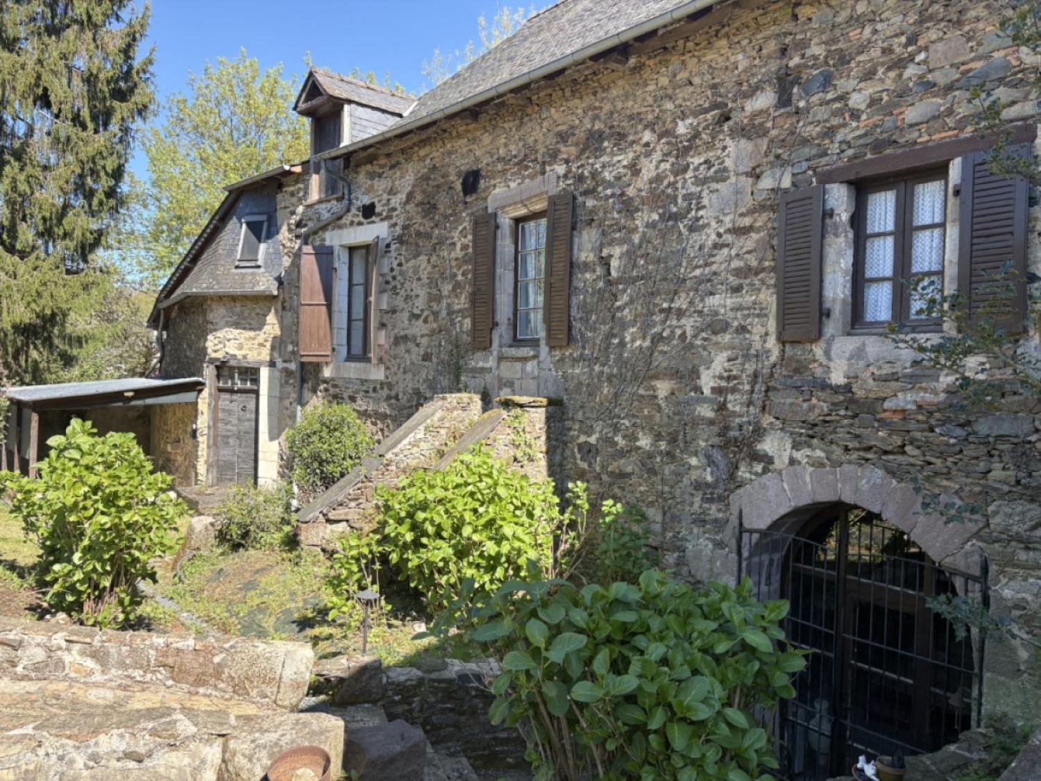  à vendre maison indépendant Saint-Solve Corrèze 2
