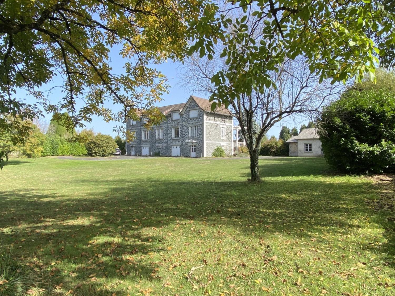 à vendre maison indépendant Arnac-Pompadour Corrèze 30