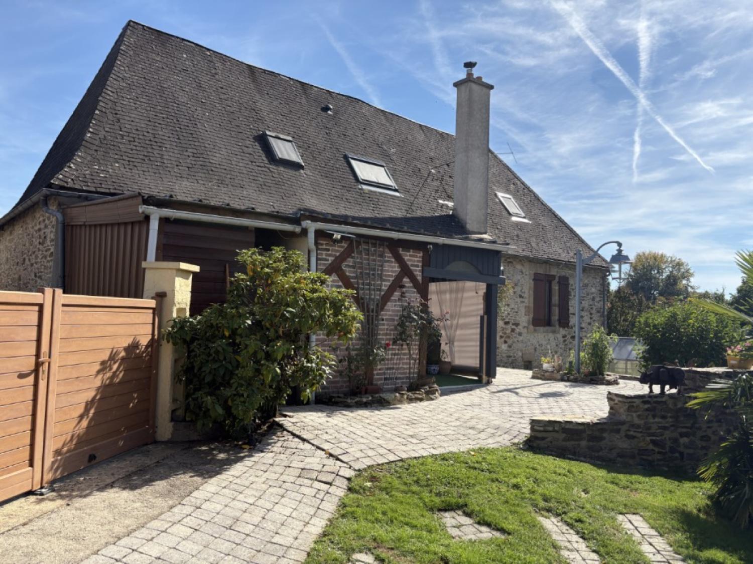  à vendre maison indépendant Arnac-Pompadour Corrèze 1