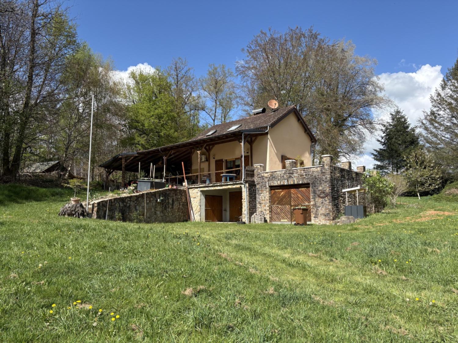 à vendre maison indépendant Château-Chervix Haute-Vienne 2