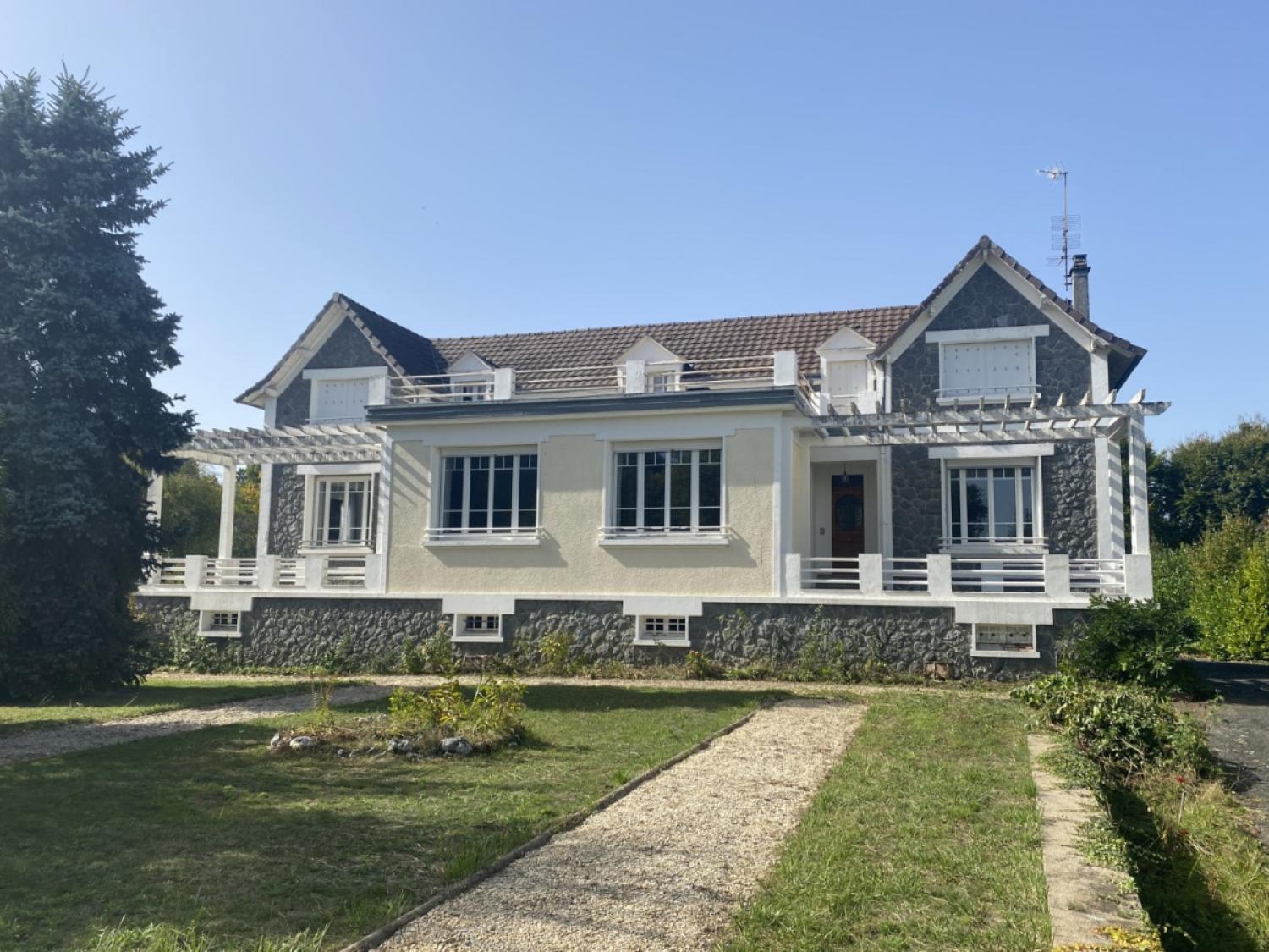 à vendre maison indépendant Arnac-Pompadour Corrèze 1