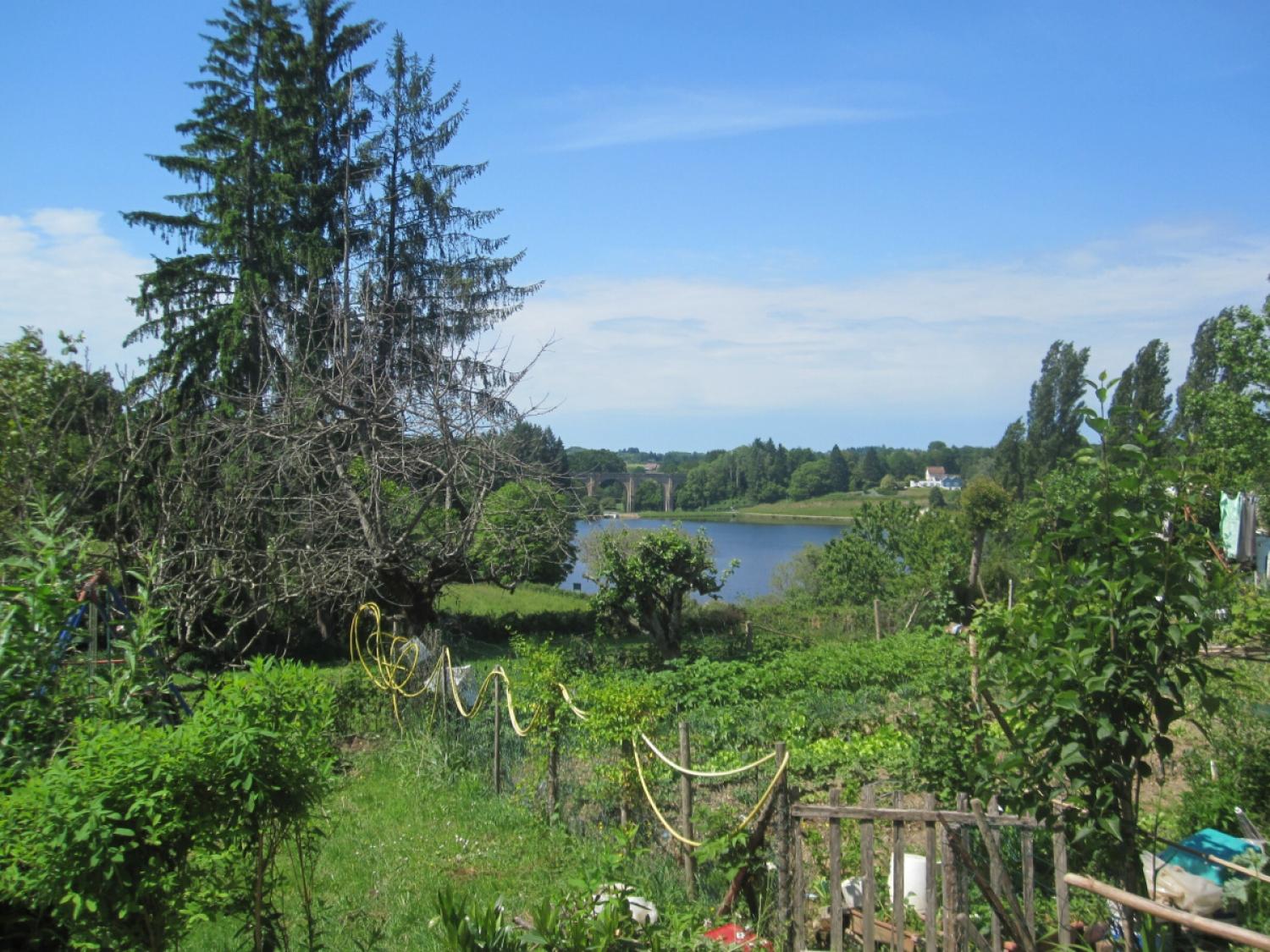  à vendre maison indépendant Saint-Yrieix-la-Perche Haute-Vienne 3