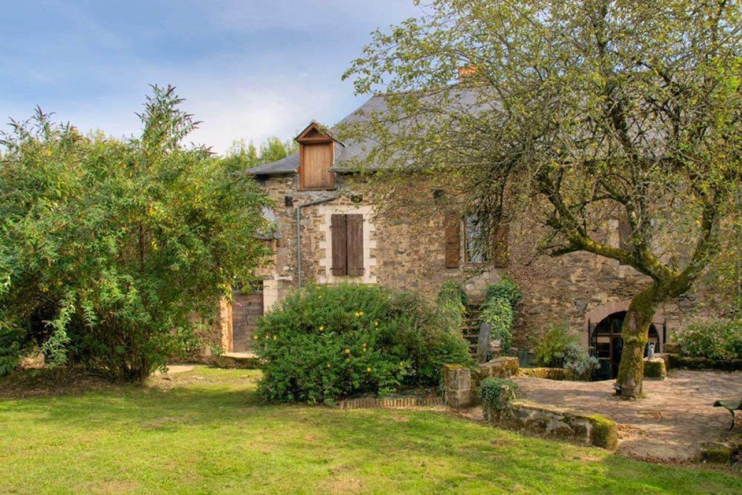  à vendre maison indépendant Saint-Solve Corrèze 1