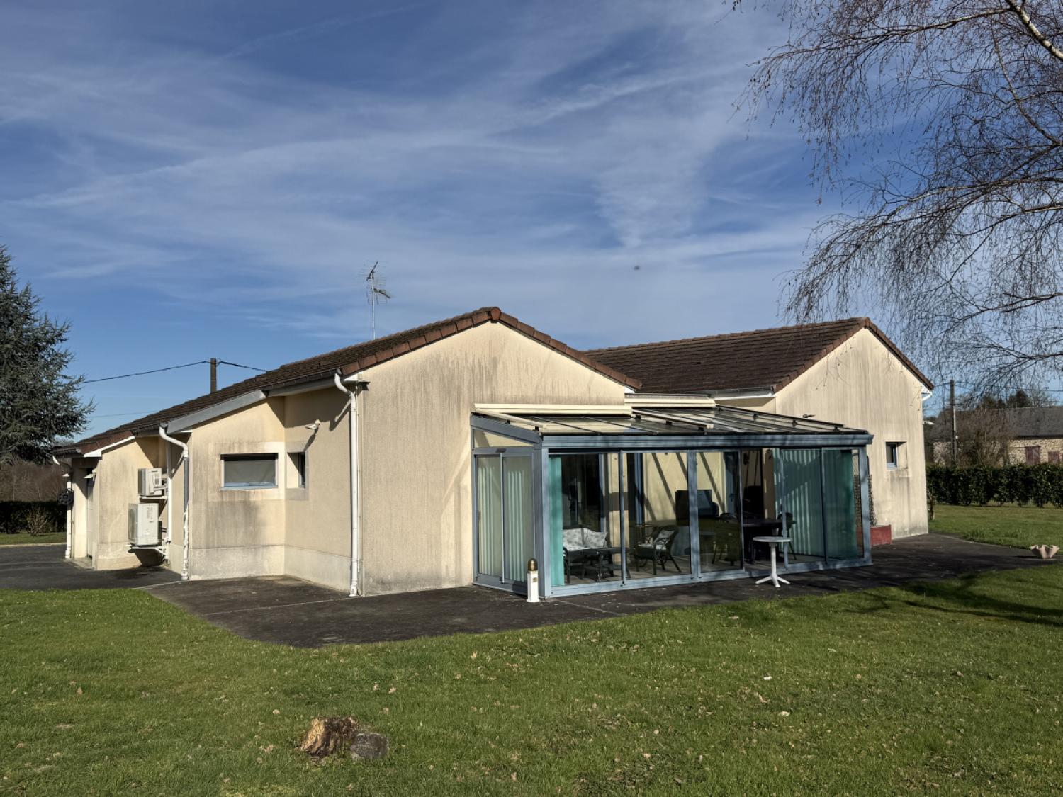  à vendre maison indépendant Saint-Pardoux-Corbier Corrèze 18