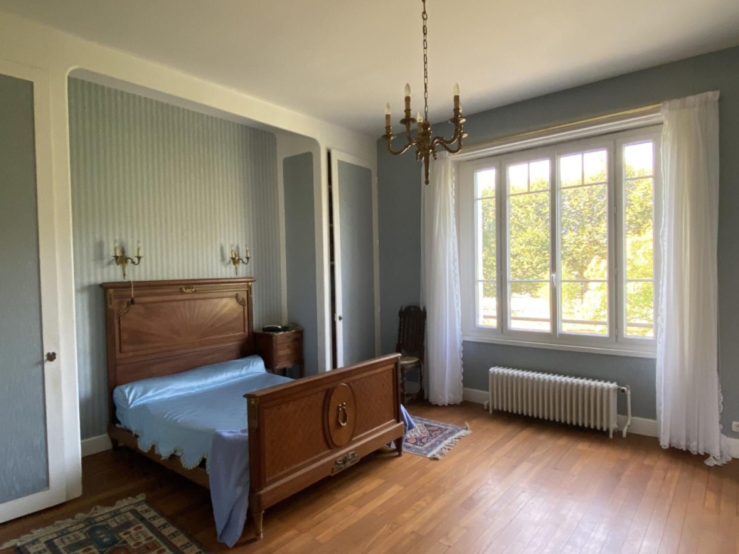 à vendre maison indépendant Arnac-Pompadour Corrèze 11