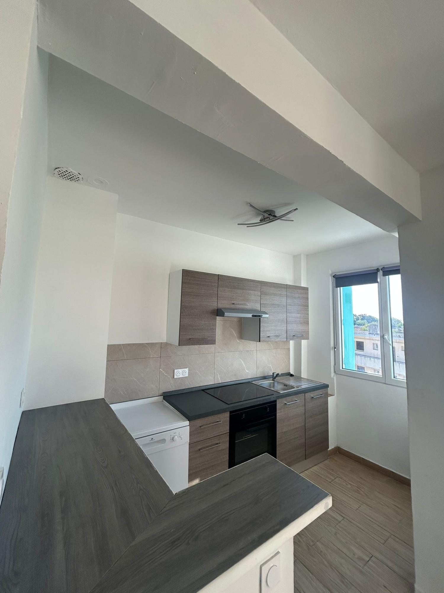 à vendre appartement Villeneuve-Loubet Alpes-Maritimes 2