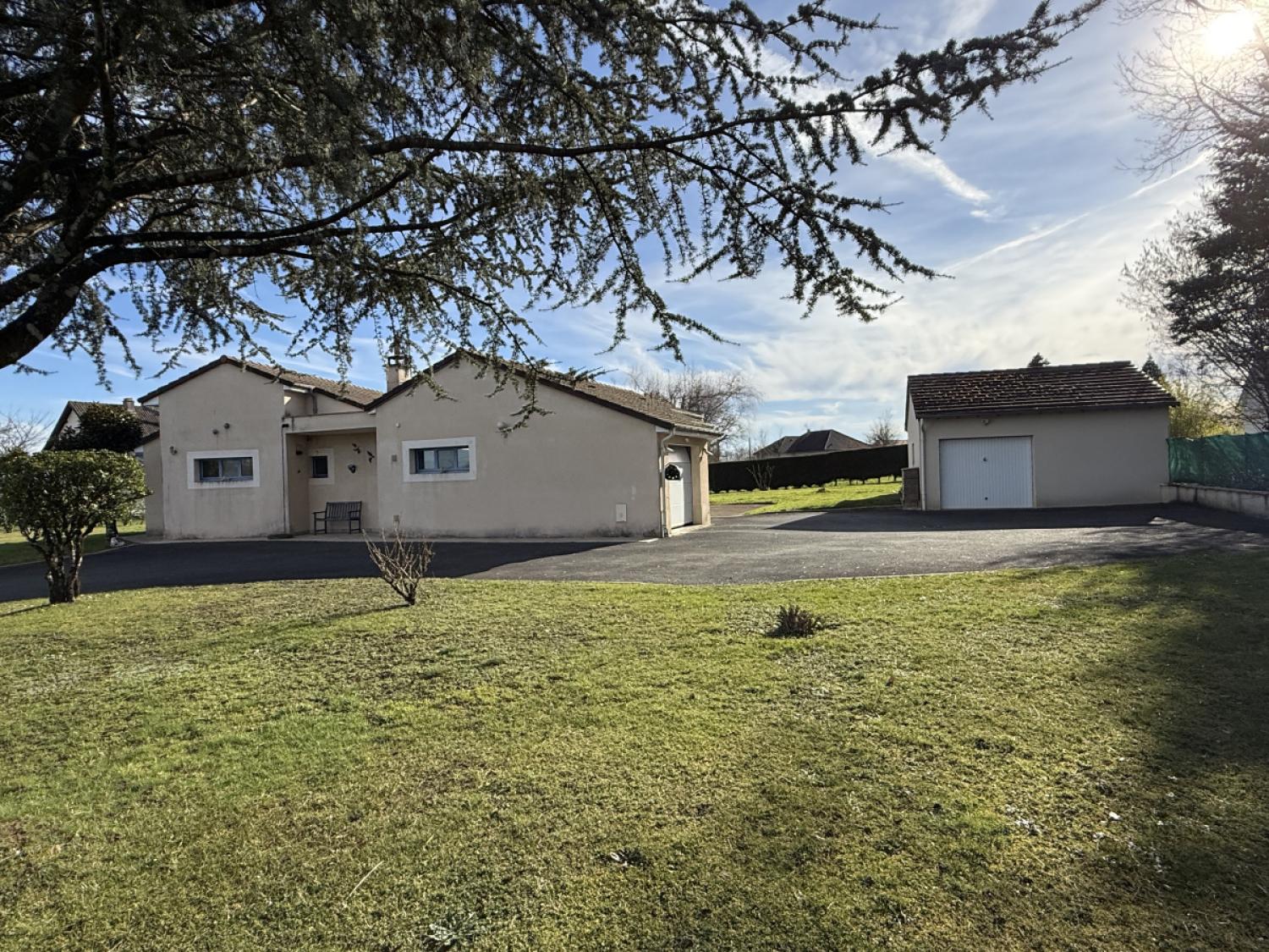  à vendre maison indépendant Saint-Pardoux-Corbier Corrèze 2