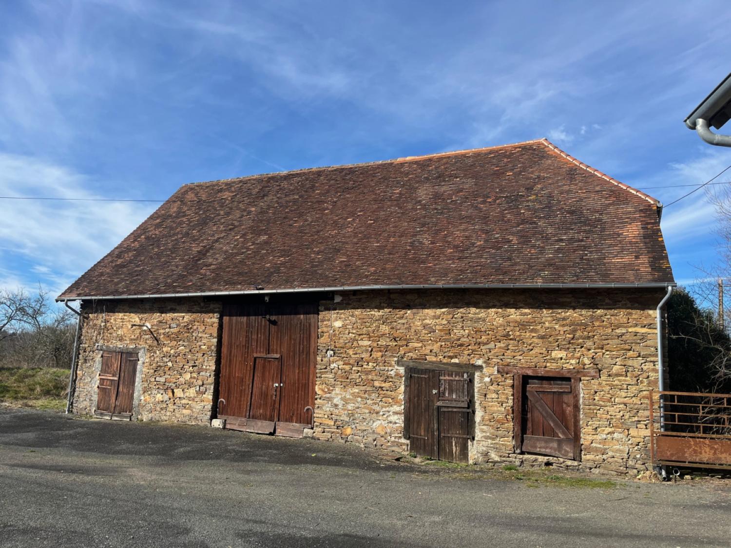 à vendre ferme de village Coussac-Bonneval Haute-Vienne 18
