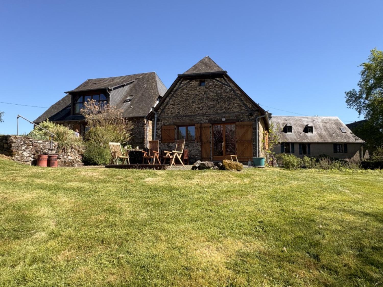  à vendre maison avec gîte Lascaux Corrèze 2