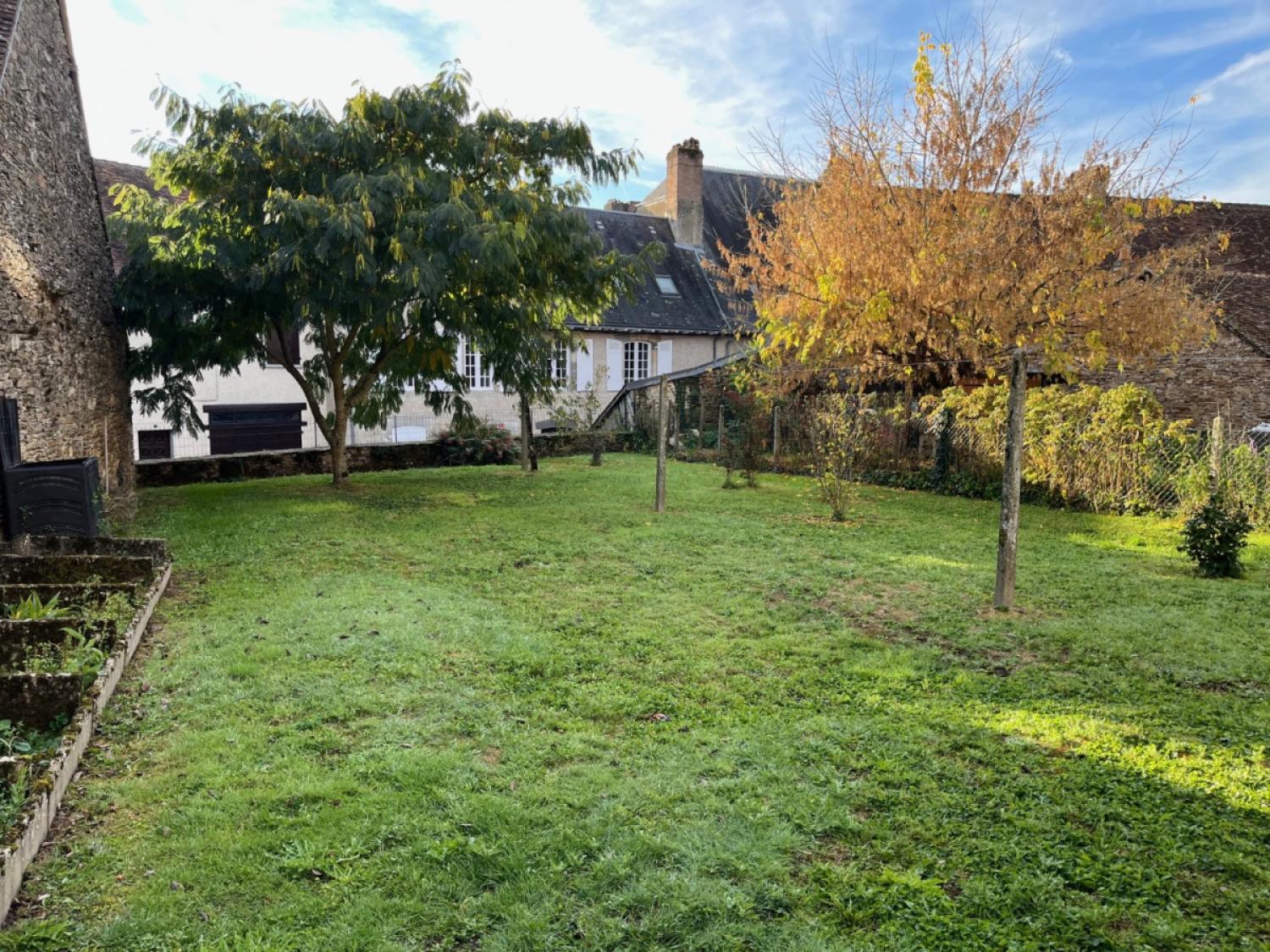à vendre maison de village Coussac-Bonneval Haute-Vienne 15