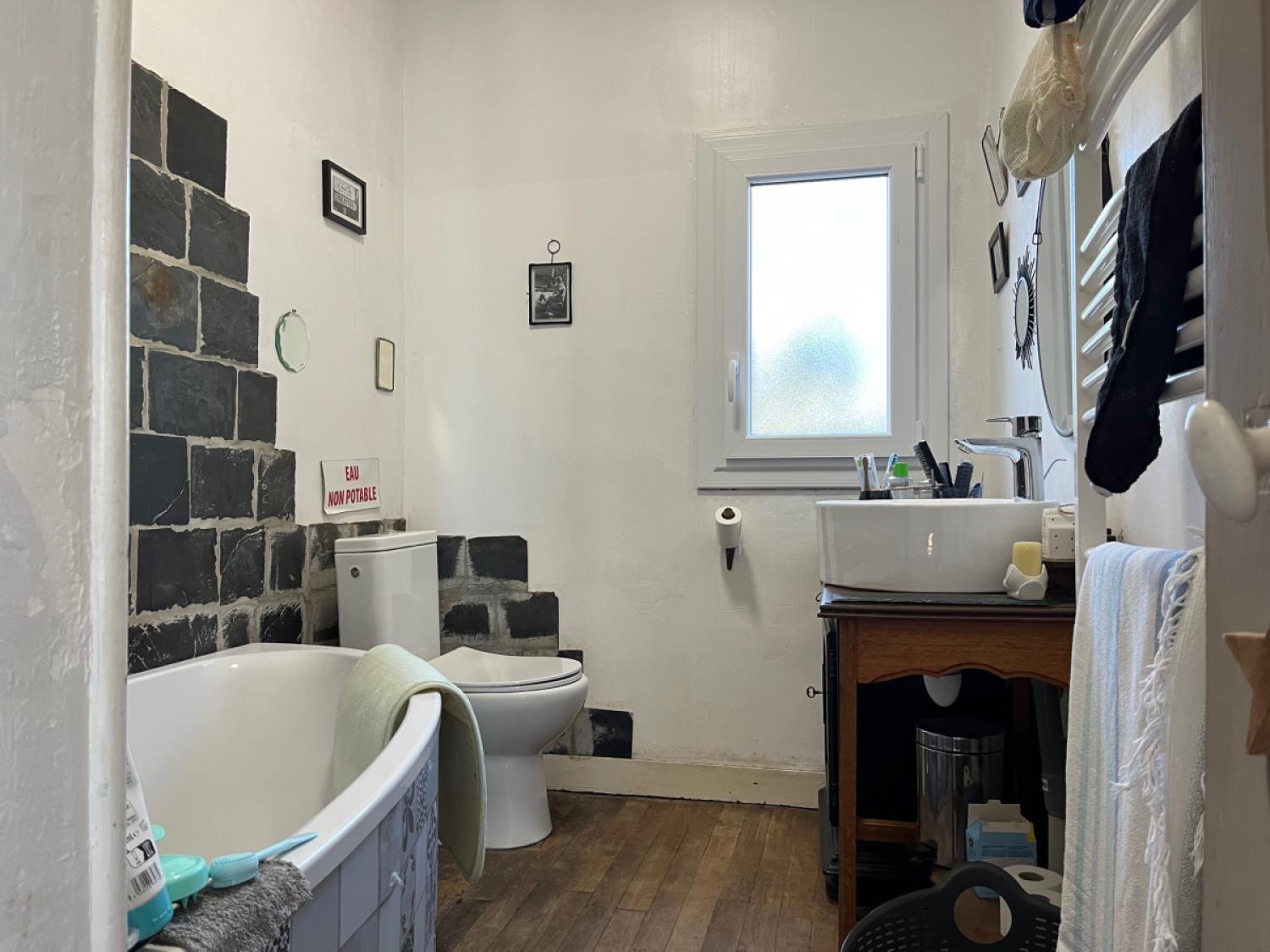 à vendre maison indépendant Coussac-Bonneval Haute-Vienne 8