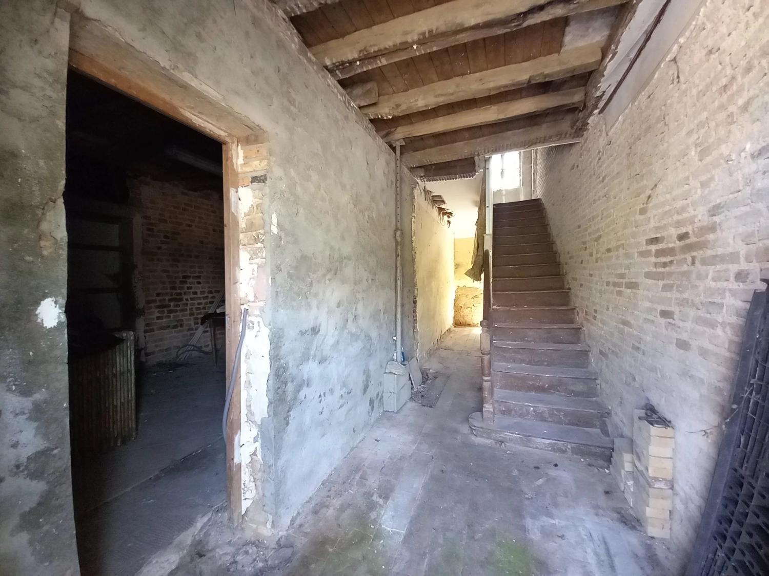  à vendre batiment Fours Nièvre 5