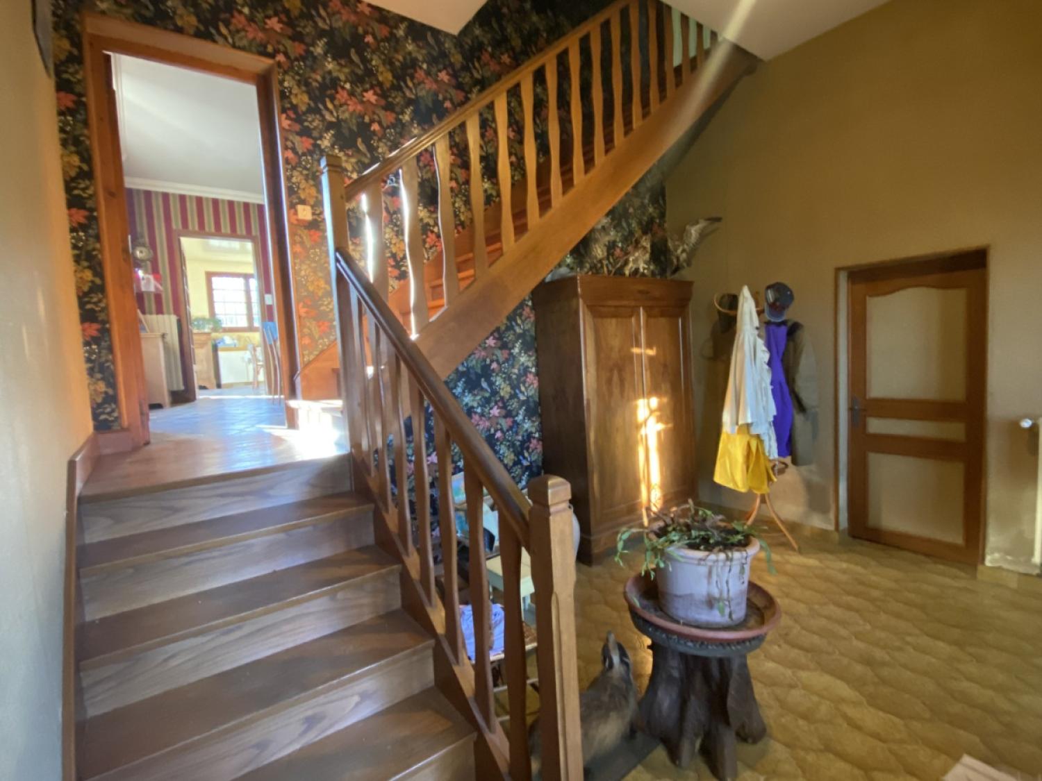  à vendre maison indépendant Saint-Cyr-la-Roche Corrèze 3