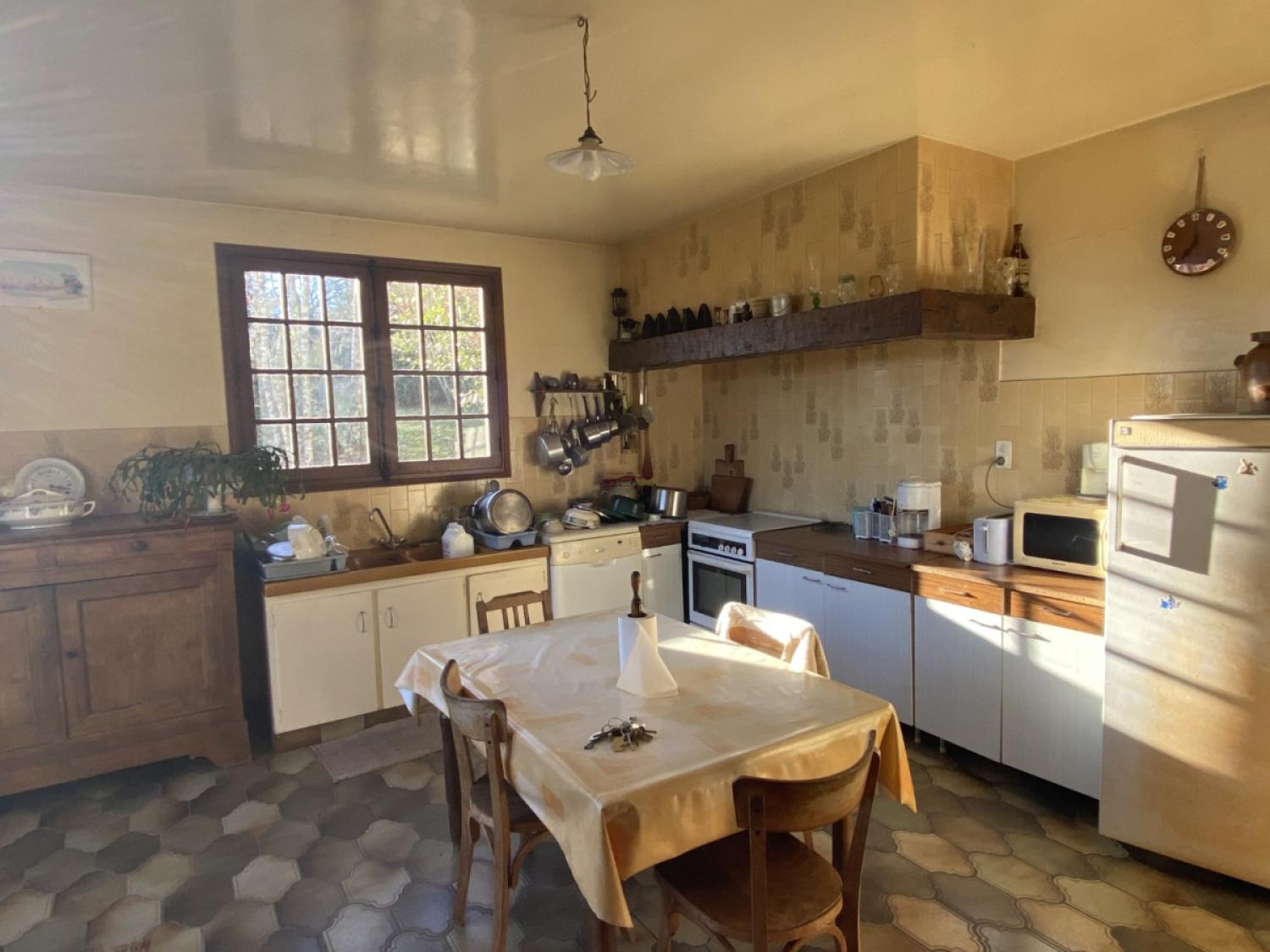  à vendre maison indépendant Saint-Cyr-la-Roche Corrèze 6