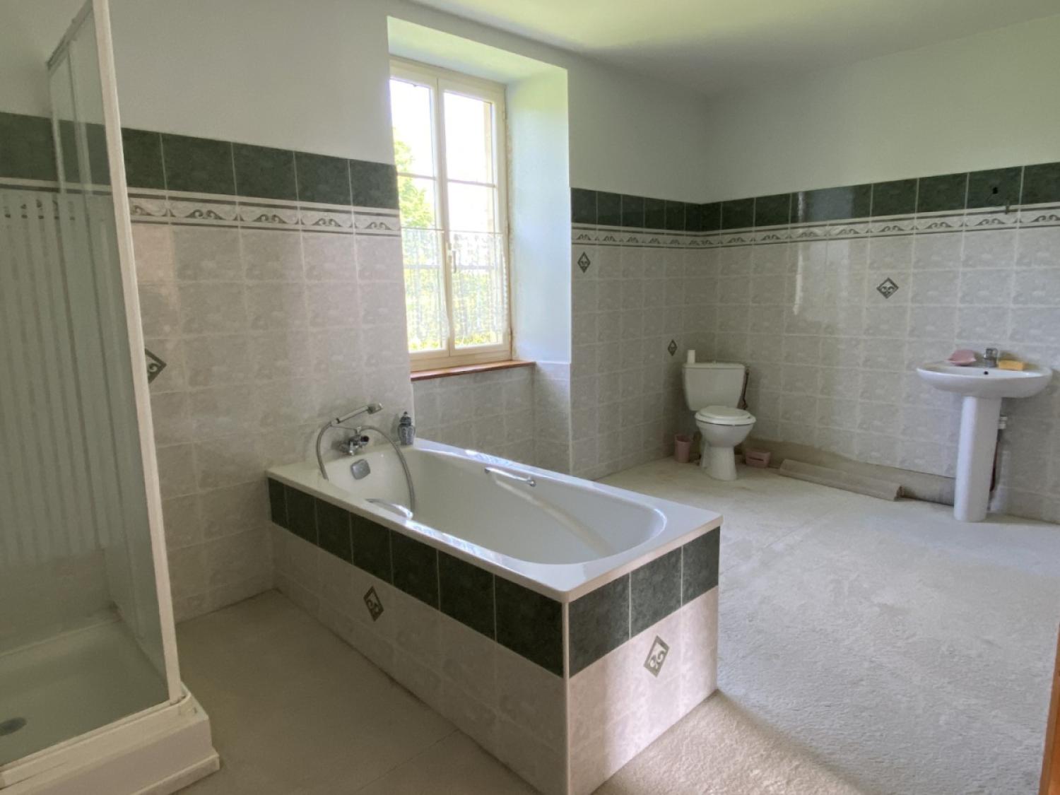 à vendre maison indépendant Juillac Corrèze 12