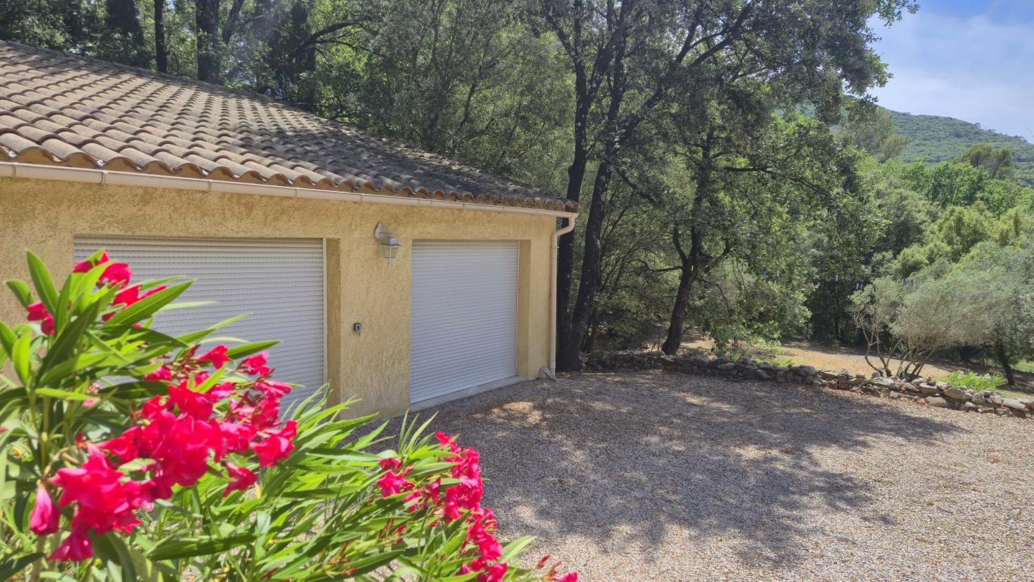  à vendre villa Méounes-lès-Montrieux Var 16
