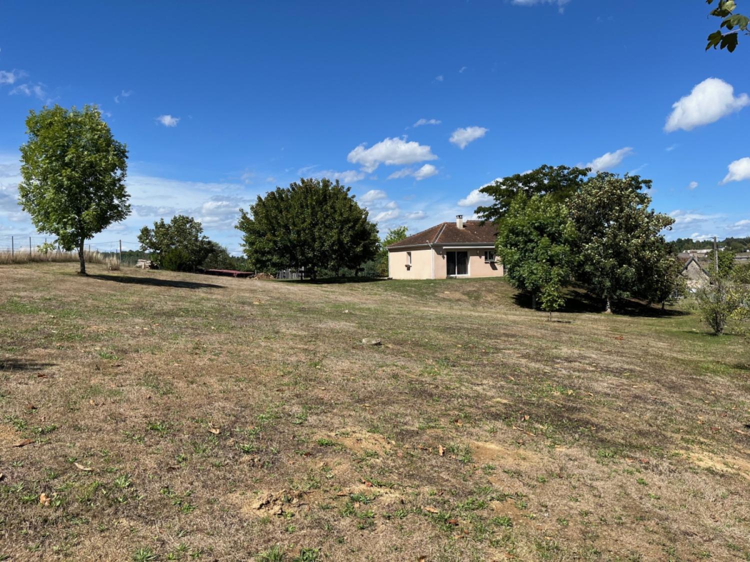 à vendre maison Coussac-Bonneval Haute-Vienne 3