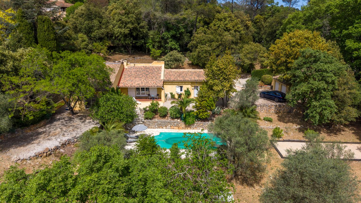  à vendre villa Méounes-lès-Montrieux Var 1