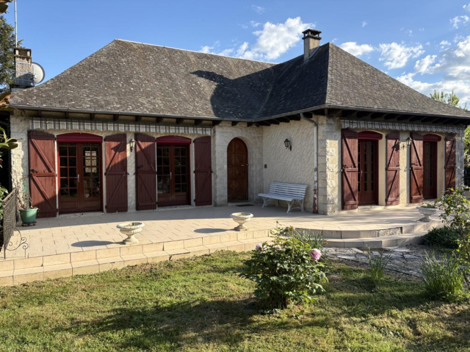  à vendre maison indépendant Lubersac Corrèze 1