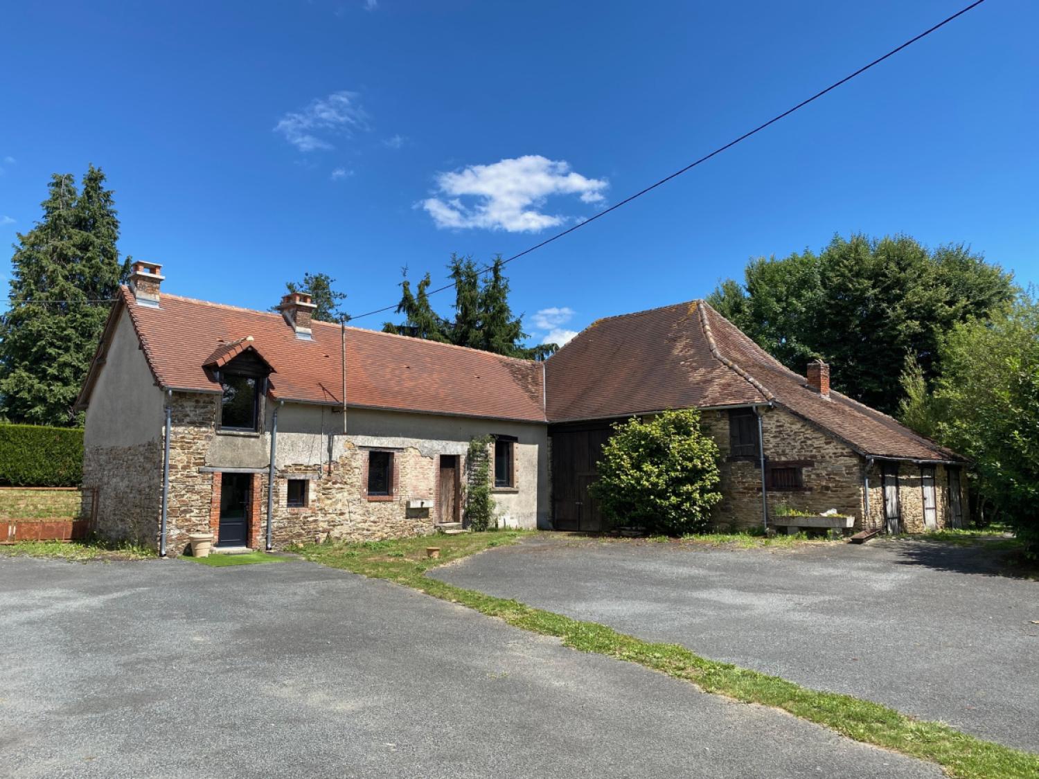 à vendre ferme de village Coussac-Bonneval Haute-Vienne 2