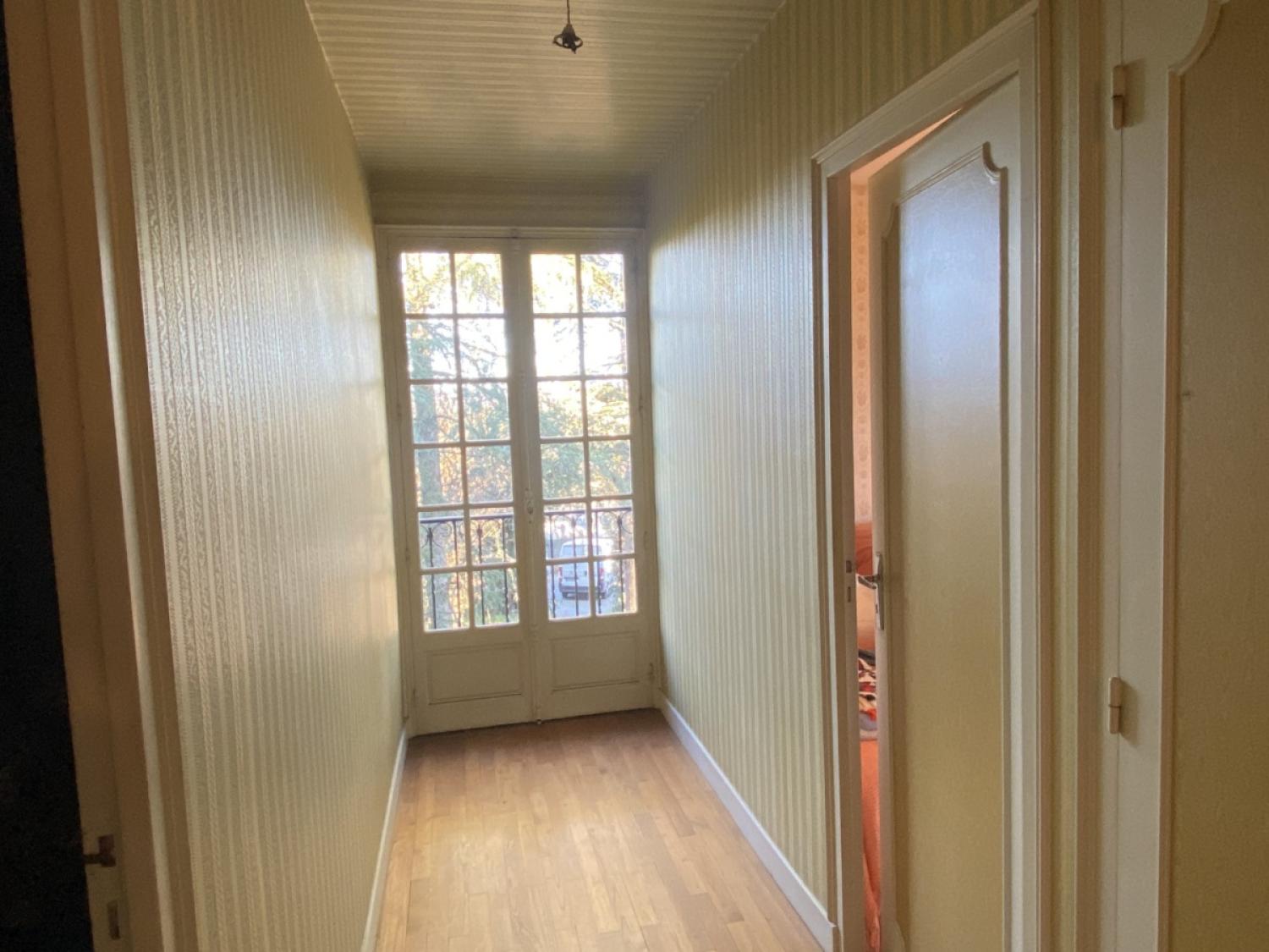  à vendre maison indépendant Saint-Cyr-la-Roche Corrèze 10