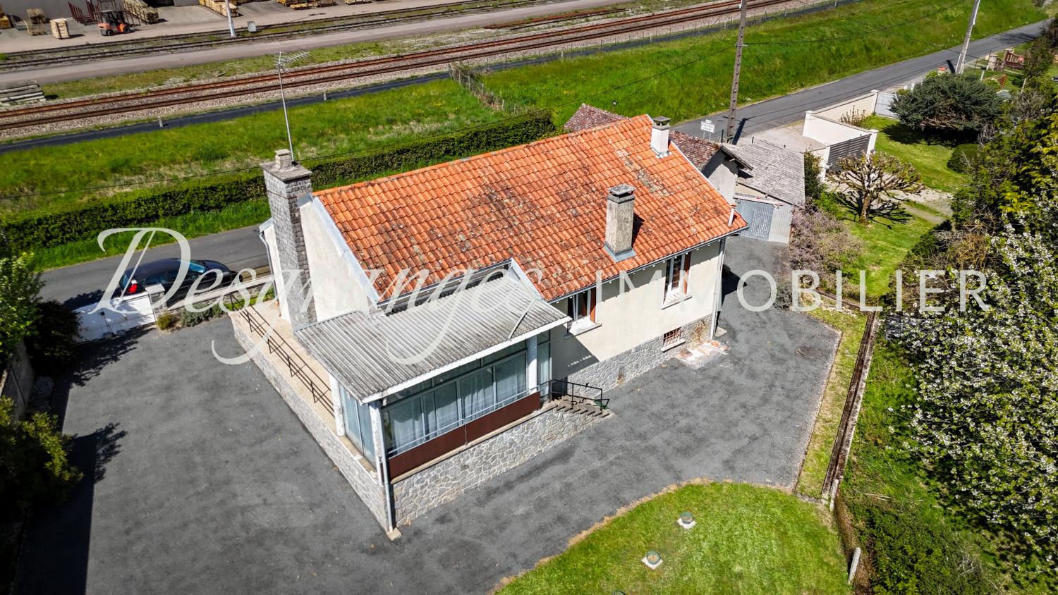 à vendre maison indépendant Bussière-Galant Haute-Vienne 2