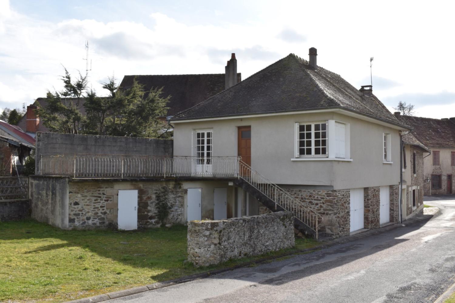 à vendre maison de village Lubersac Corrèze 2
