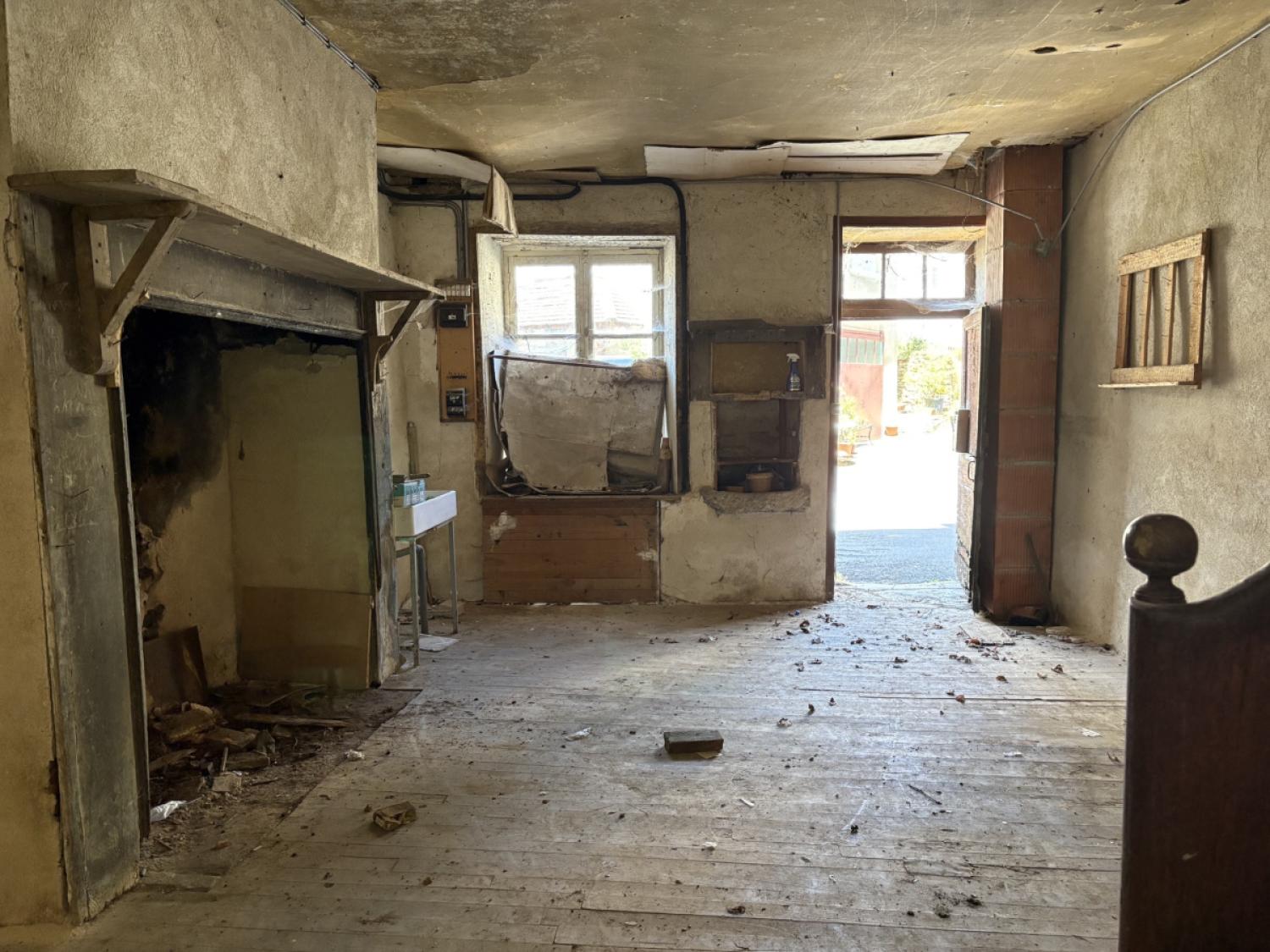 à vendre maison de village Coussac-Bonneval Haute-Vienne 3