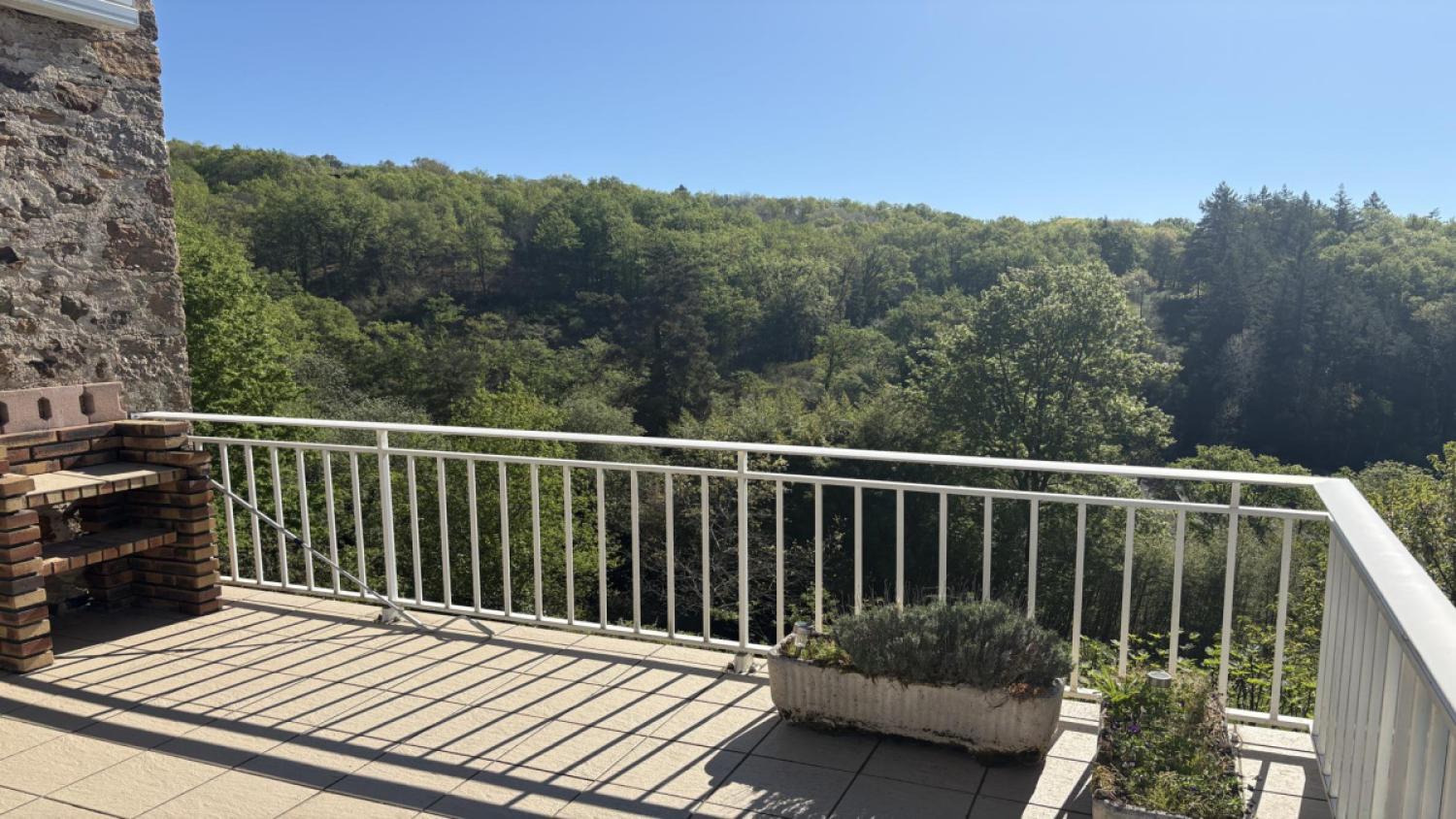 à vendre maison indépendant Vignols Corrèze 12