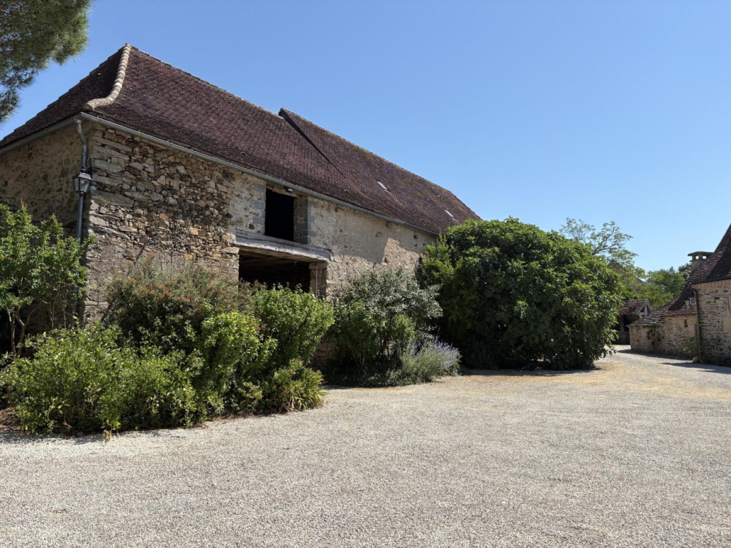 à vendre maison avec gîte Génis Dordogne 3