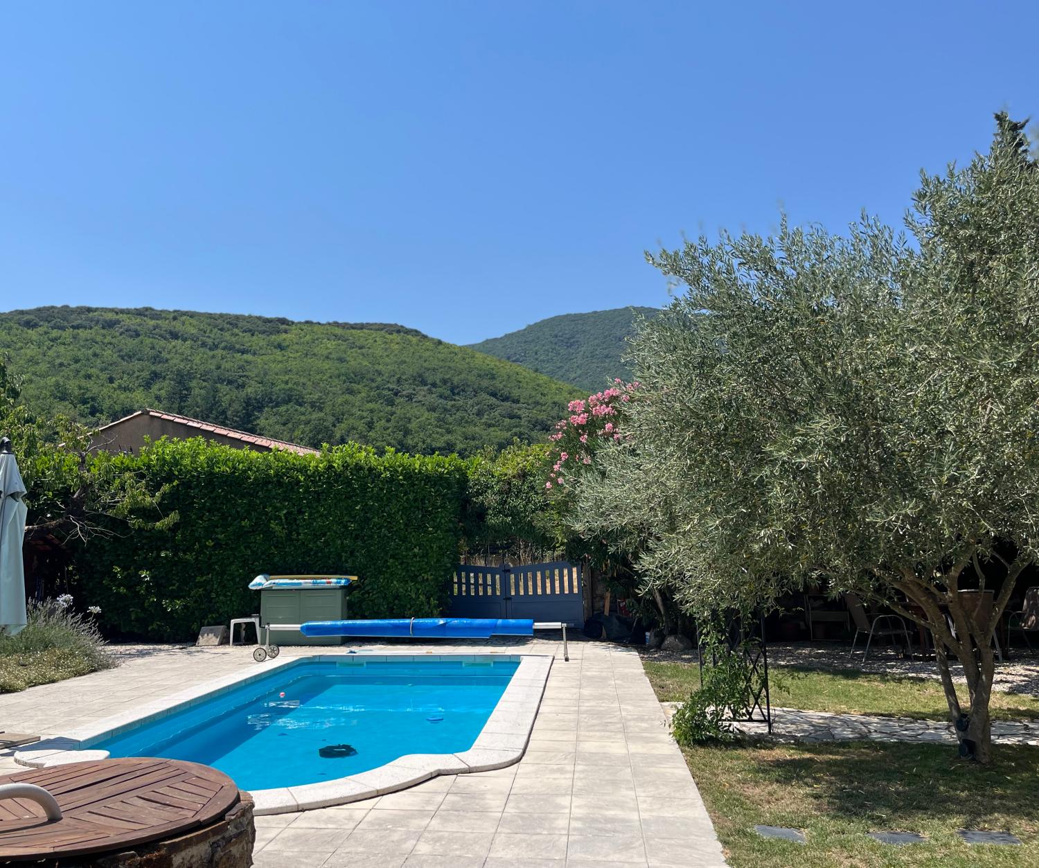 à vendre maison de village Le Bousquet-d'Orb Hérault 1