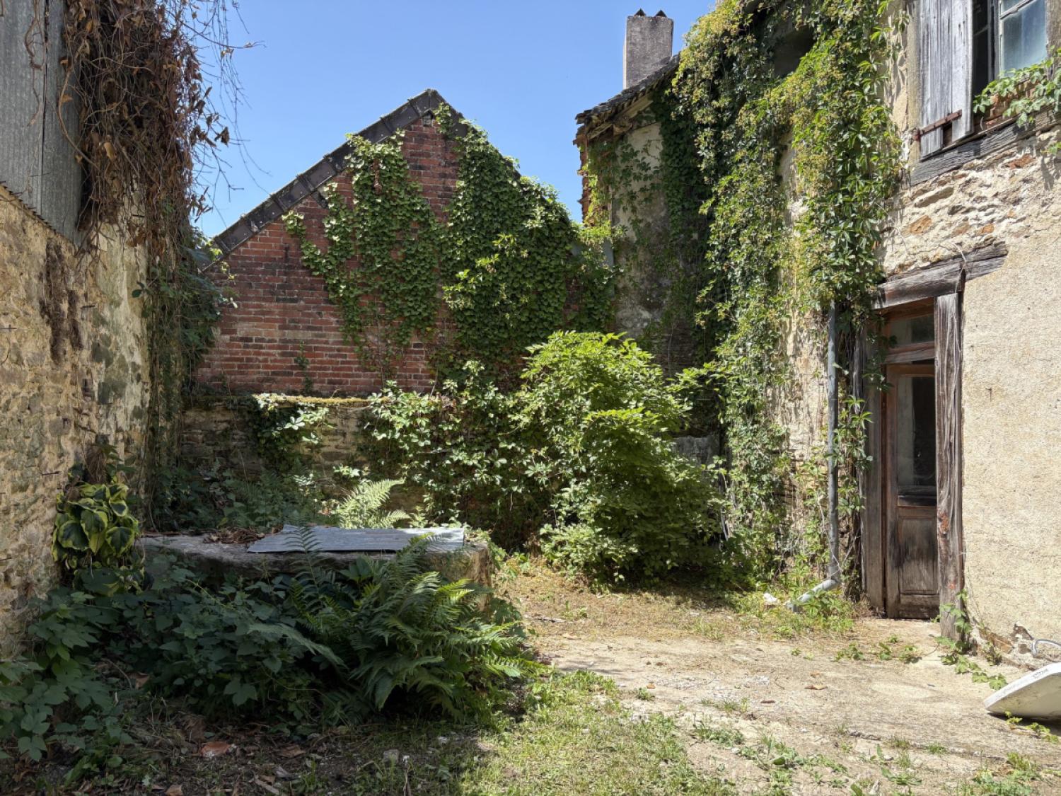 à vendre maison de village Coussac-Bonneval Haute-Vienne 4