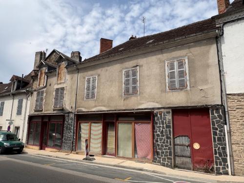 Saint-Yrieix-la-Perche Haute-Vienne batiment foto 7376510