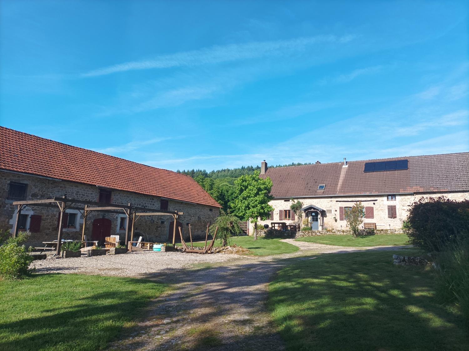 à vendre maison avec gîte Thil-sur-Arroux Saône-et-Loire 1
