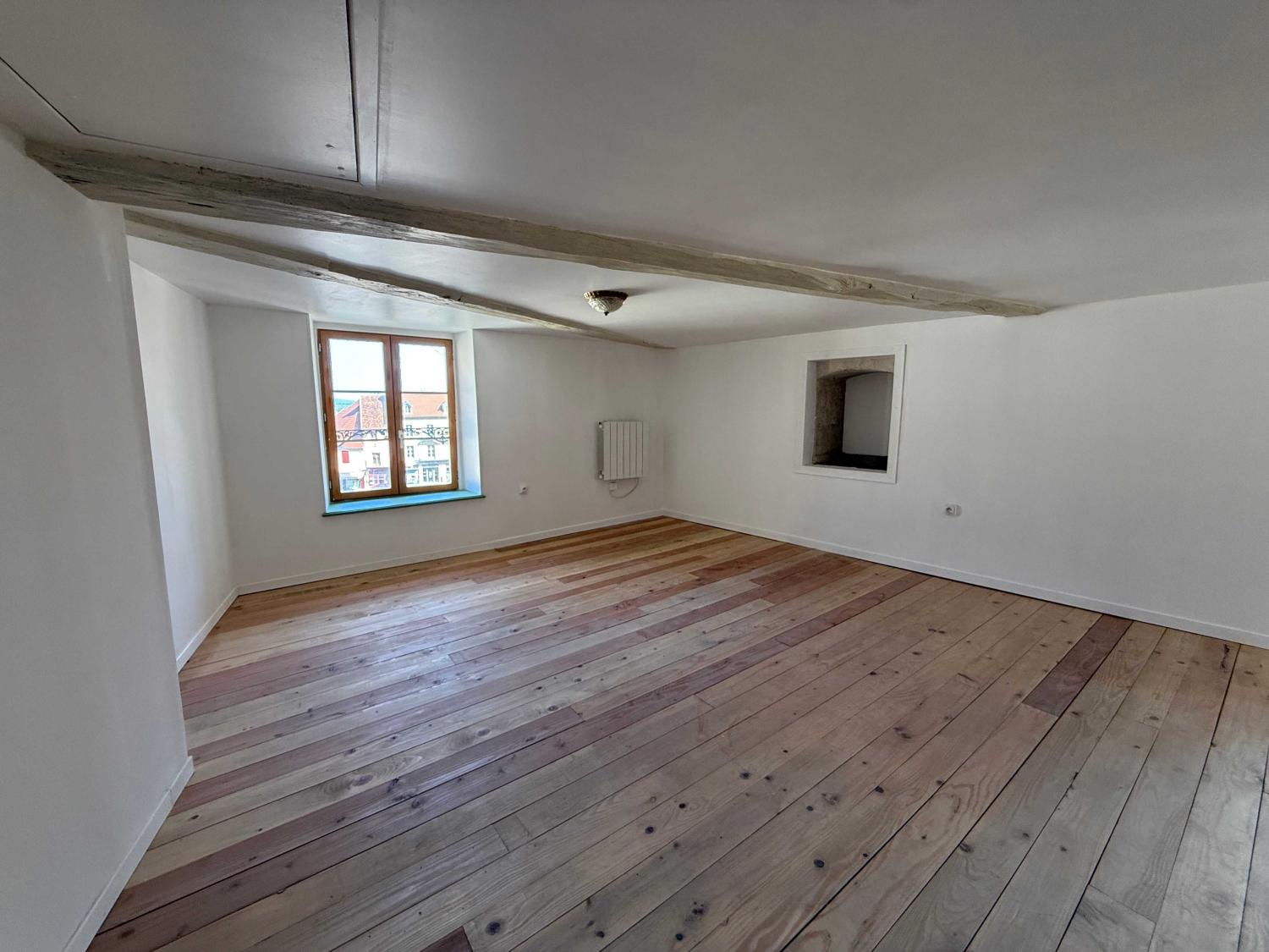 à vendre maison de village Jussey Haute-Saône 17