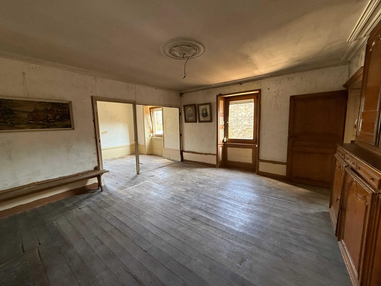 à vendre ferme de village Melay Haute-Marne 4