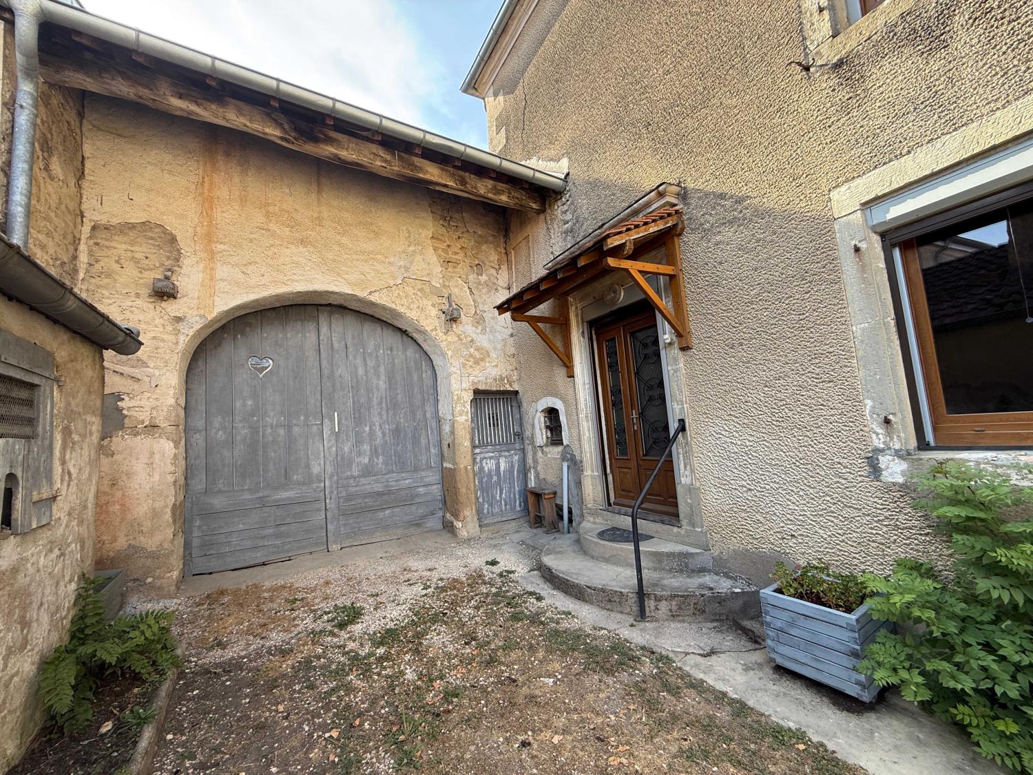 à vendre ferme de village Melay Haute-Marne 30