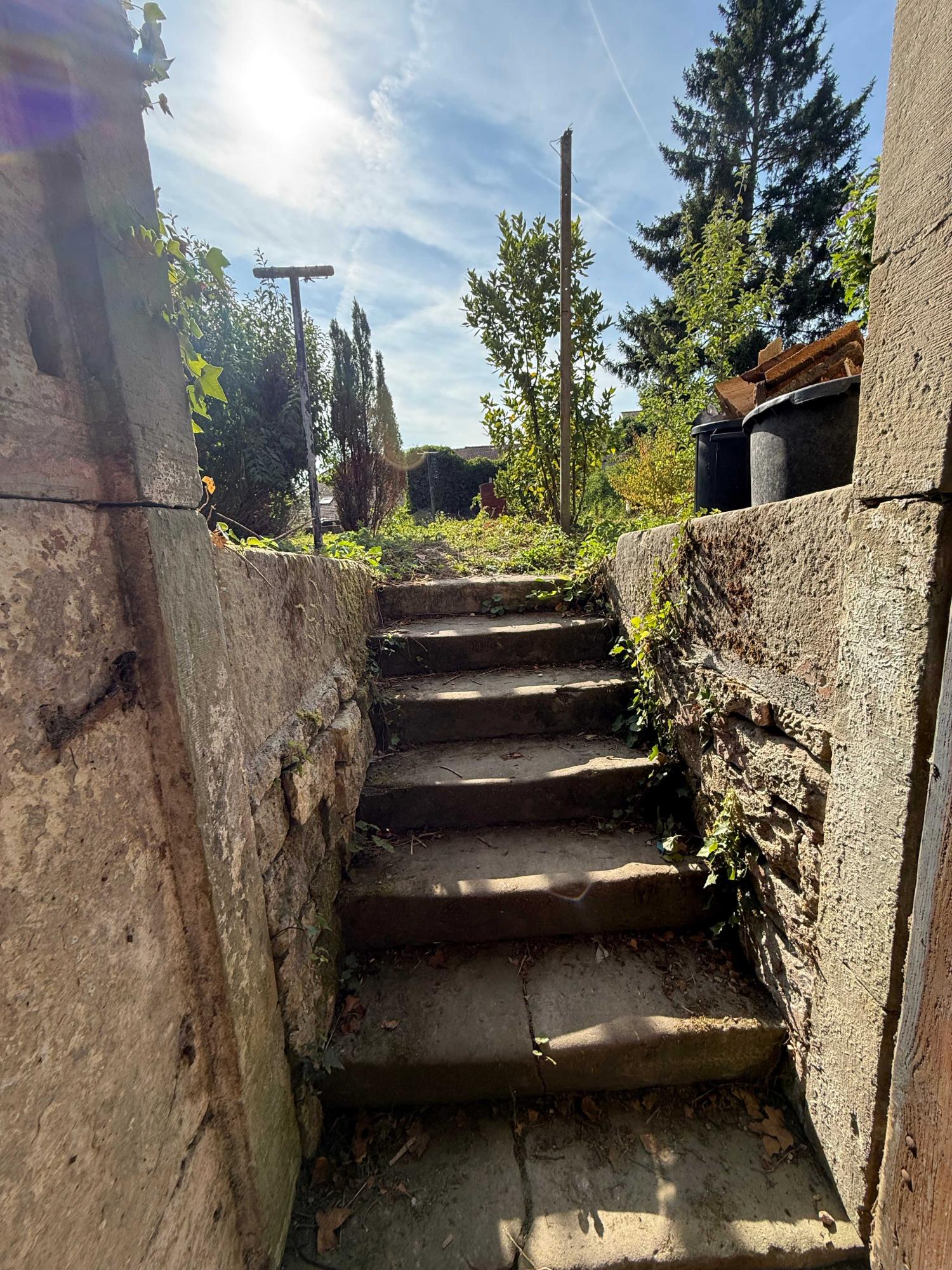 à vendre ferme de village Melay Haute-Marne 18