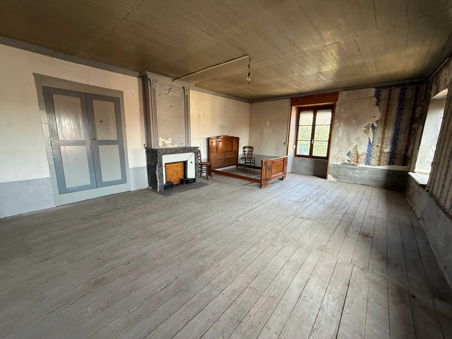 à vendre ferme de village Melay Haute-Marne 11