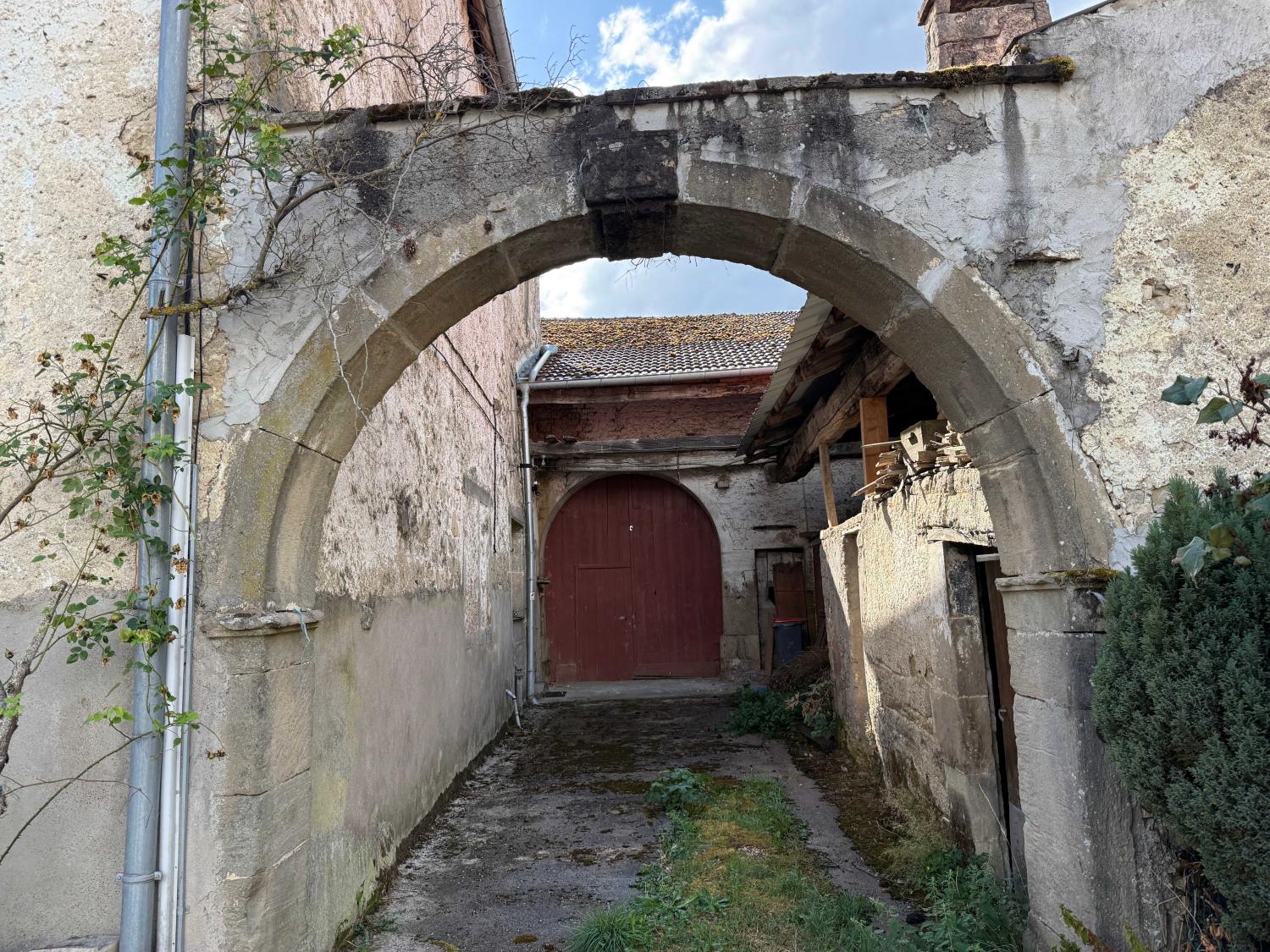 à vendre maison de village Melay Haute-Marne 24
