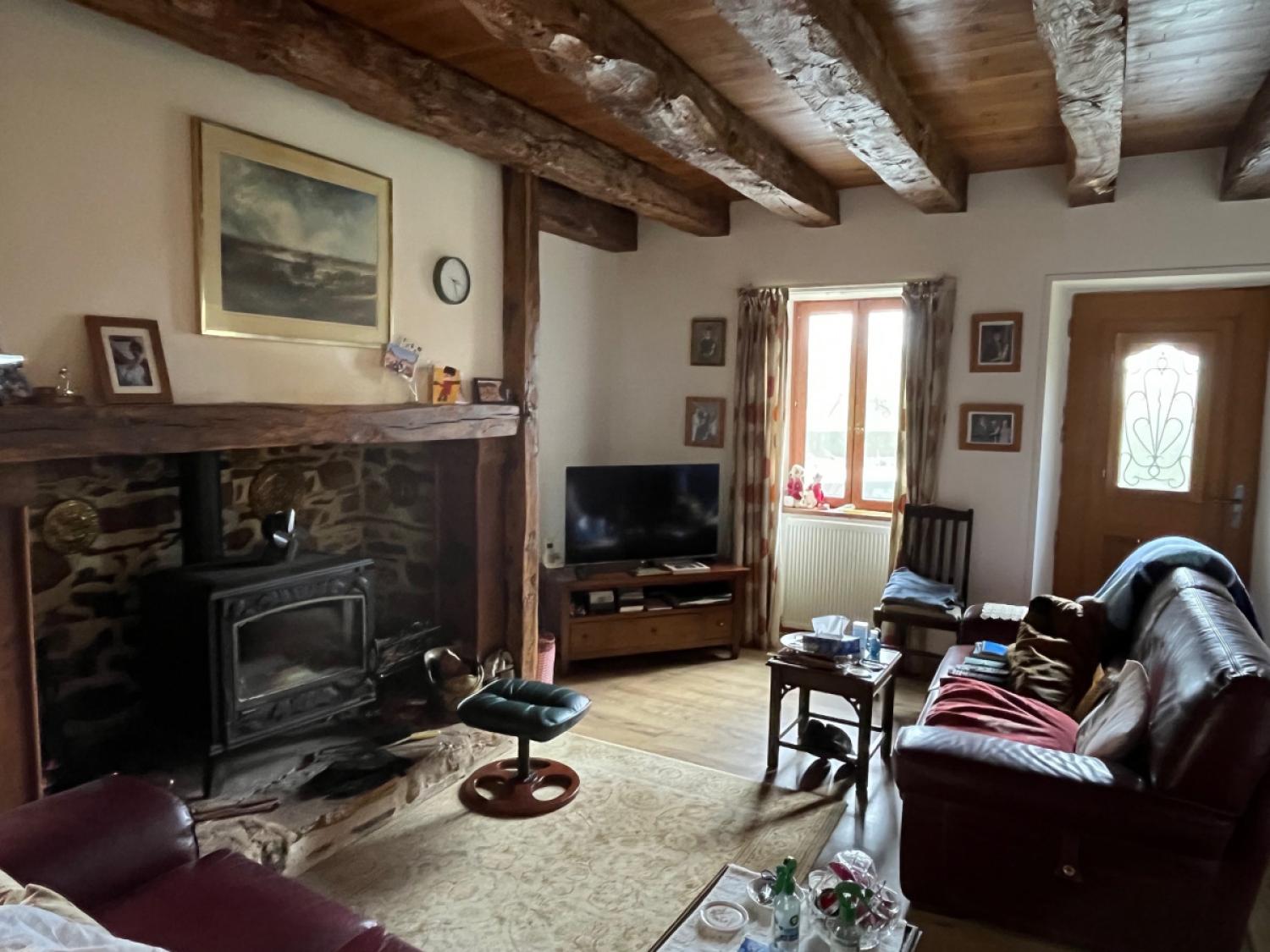 à vendre maison indépendant Jumilhac-le-Grand Dordogne 4