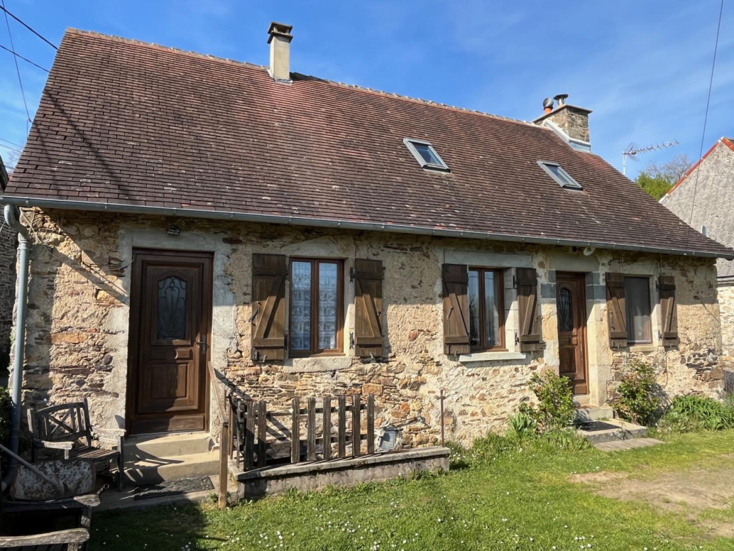 à vendre maison indépendant Jumilhac-le-Grand Dordogne 16