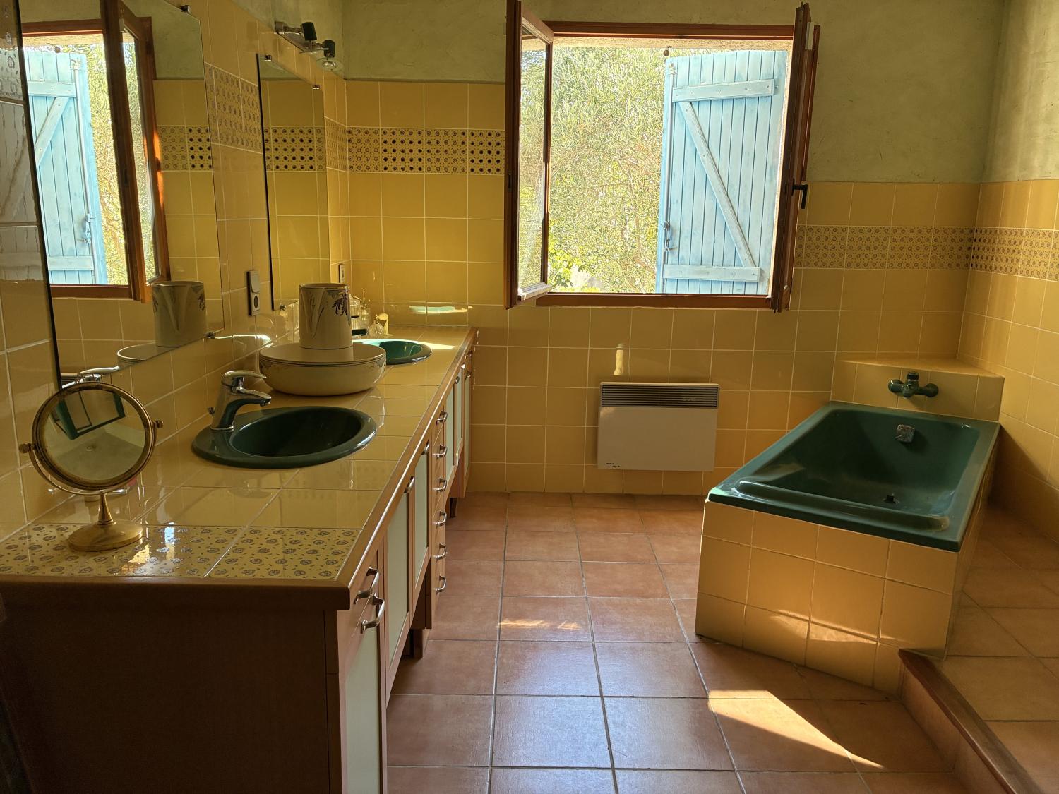 à vendre maison de village Narbonne Aude 24