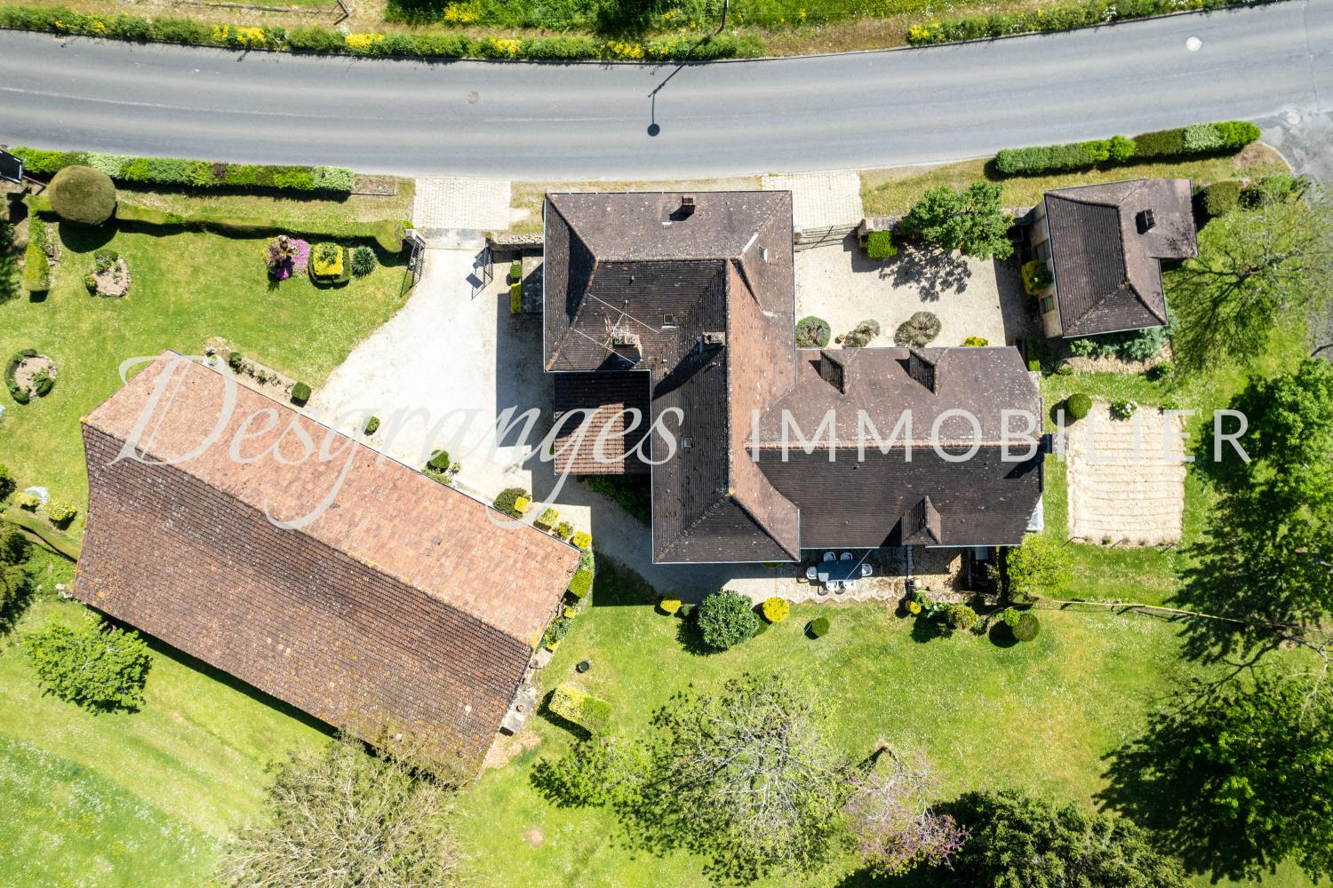 à vendre propriété Hautefort Dordogne 17